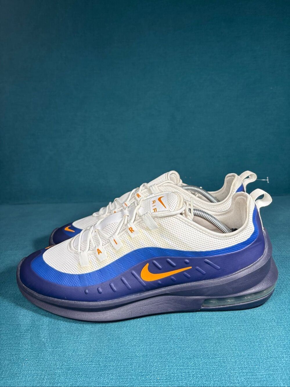 Nike Air Max Axis White Blue Total Orange Men's Size 11 Sneakers AA2146-106
